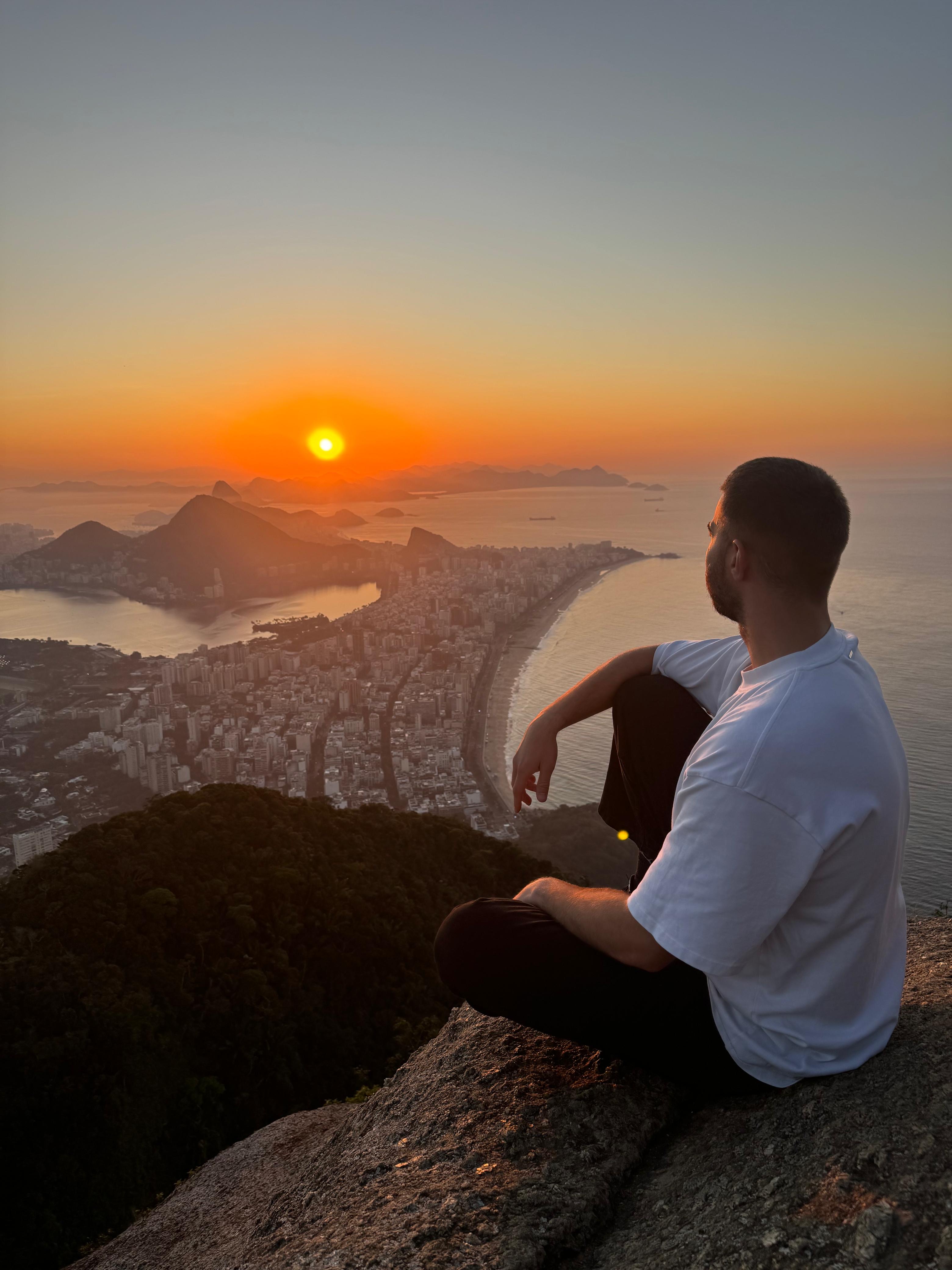Amanecer en el Morro Dois Irmãos
