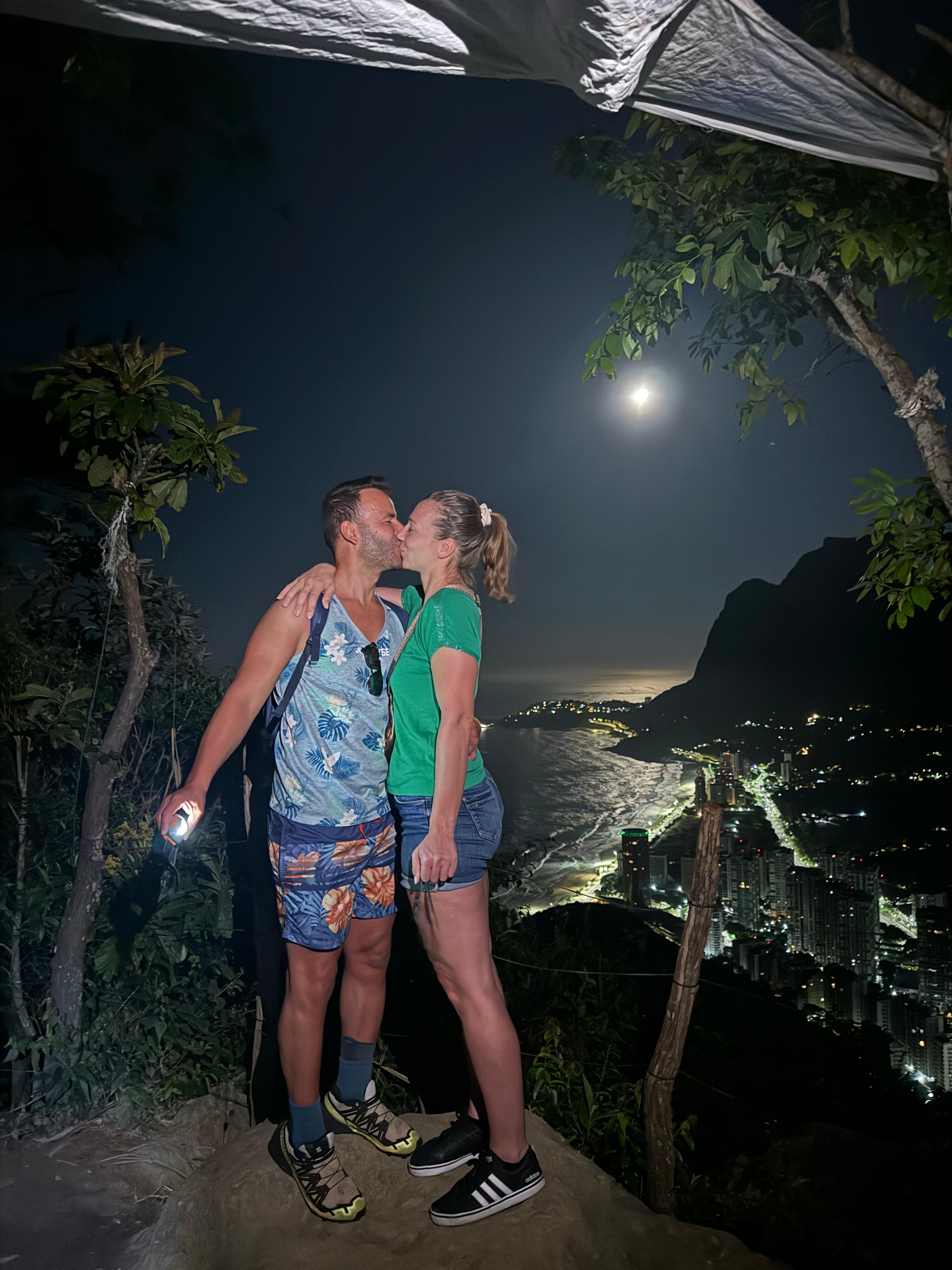 Amanecer en el Morro Dois Irmãos