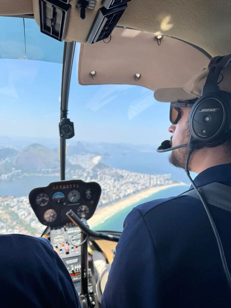 Vista aérea del Pan de Azúcar desde el helicóptero